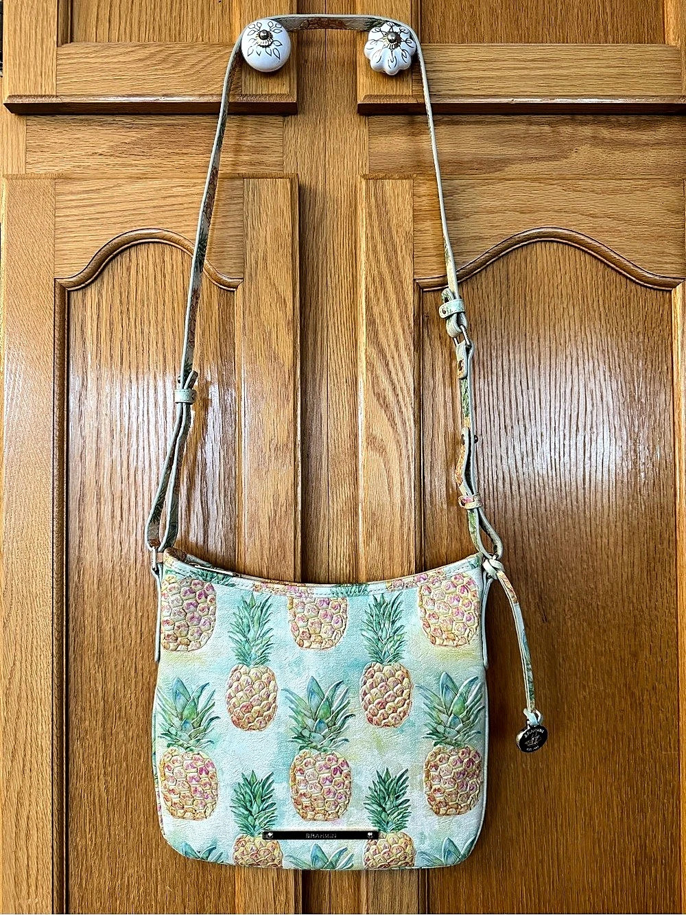 ✨ RARE STYLE! ✨ Brahmin Lane Crossbody in Multi Pompano (Pineapple) -